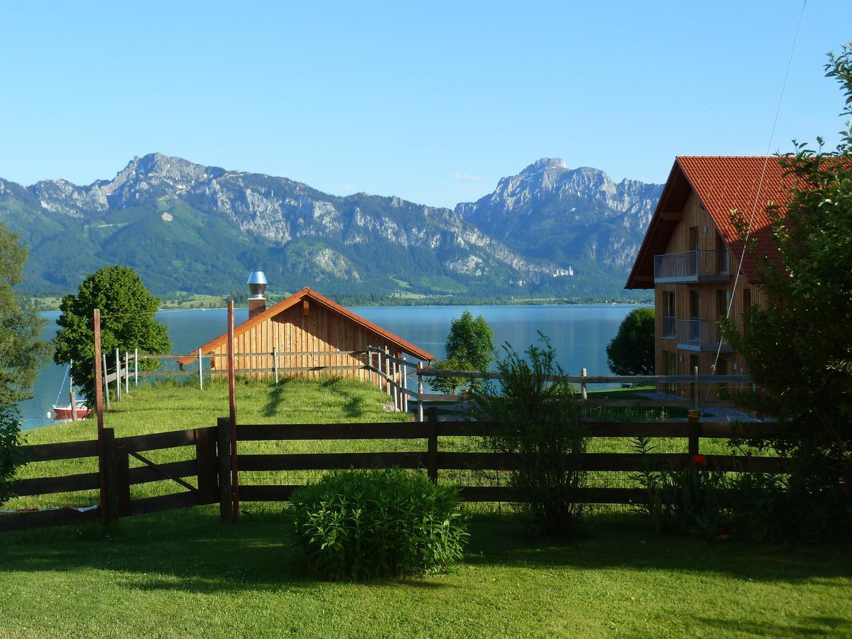 Seehotel Und Appartements Schnoeller Rieden Exterior foto
